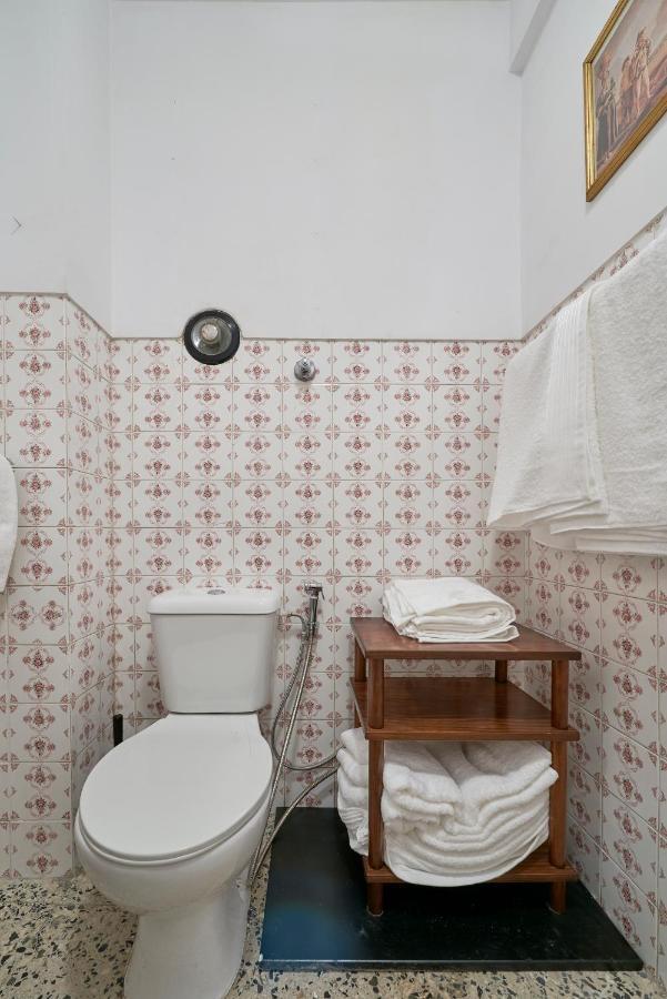 The Modest Apartment Lisbon Exterior photo
